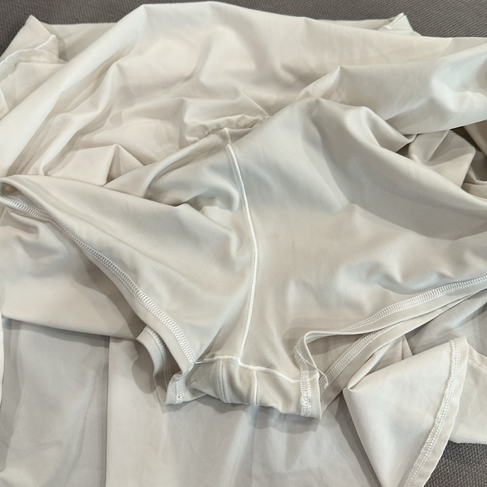 Aerie offline white mini skirt skort - Picture 4 of 6